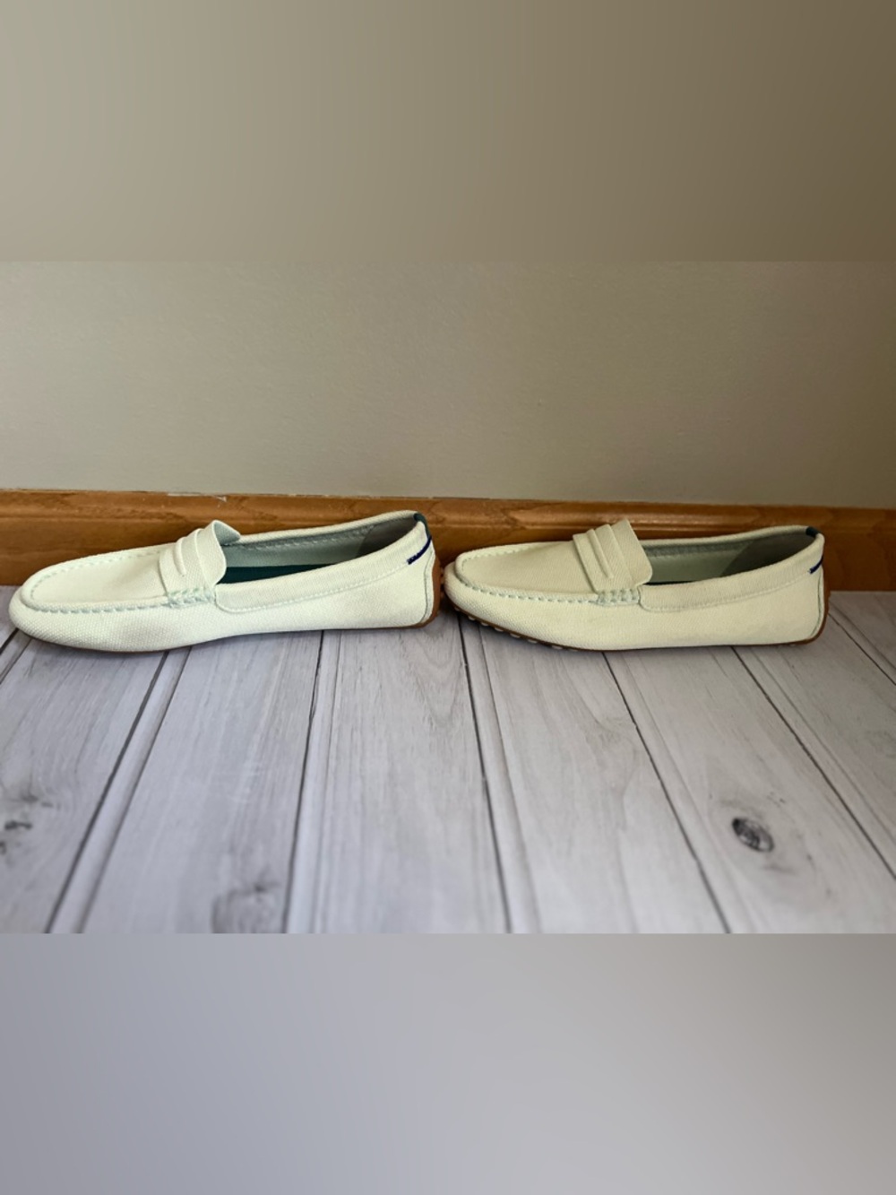 Women’s Rothy’s The Driver slip on loafer in aquamarine color. Size 8.5 - Picture 4 of 10